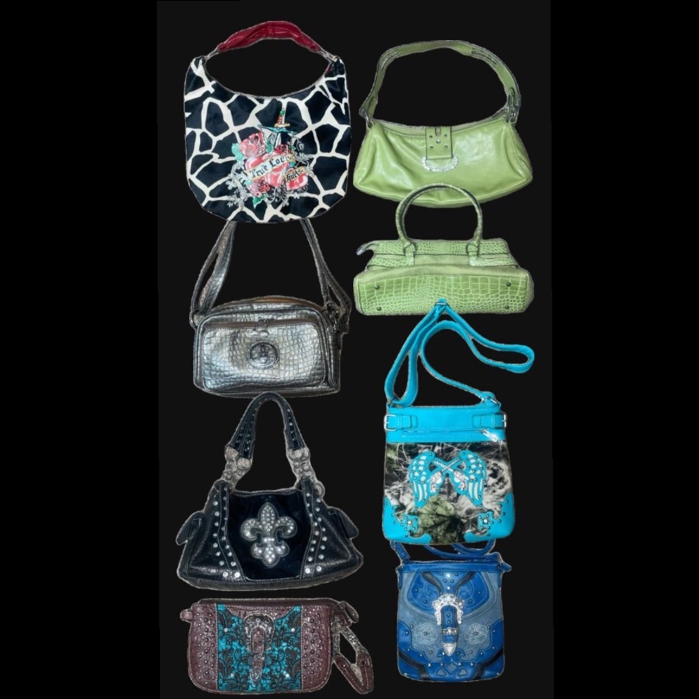 Purses and wallets !!!!!